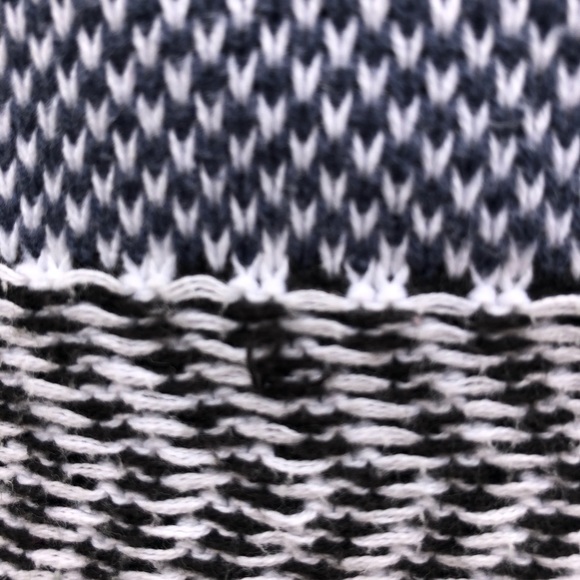 Roxy hooded open front sweater / cardigan. - Picture 8 of 9